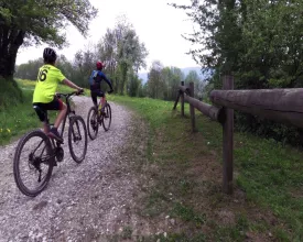 Descente du Salève aux Dronières