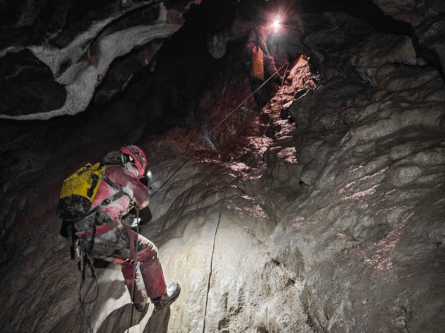 Initiation à la grotte Mégevette à l'année